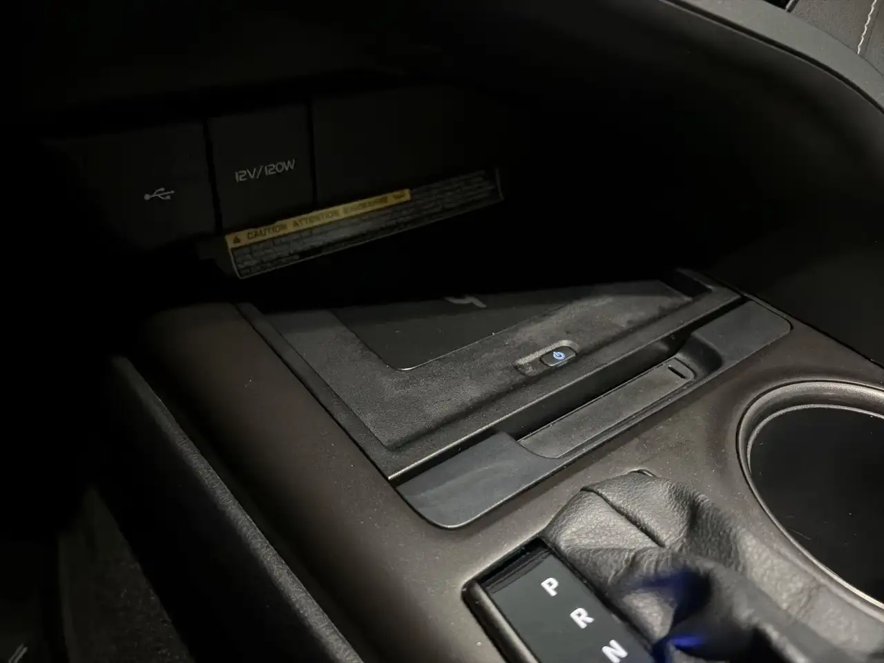 Toyota Camry снимка Toyota Camry
