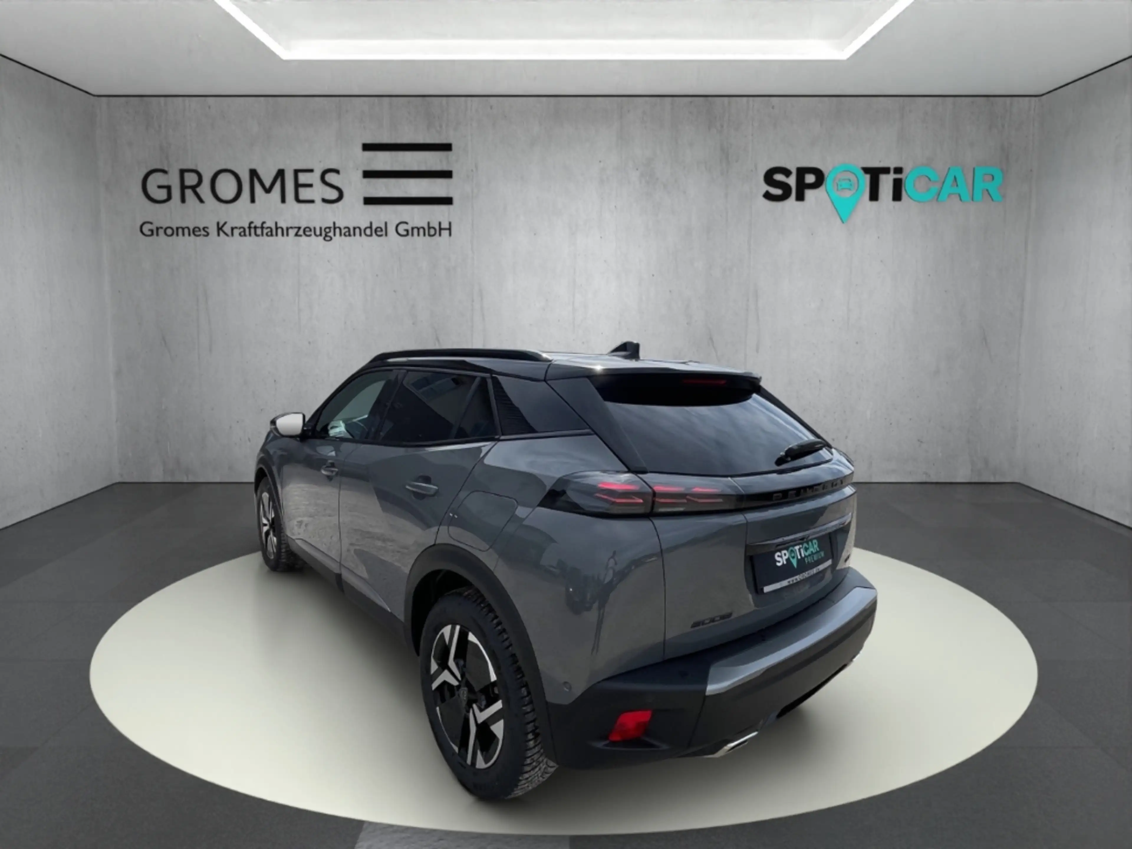 Peugeot 2008 GT PT130 EAT8 El. Panodach Kamera LED ACC CarPlay — photo 5