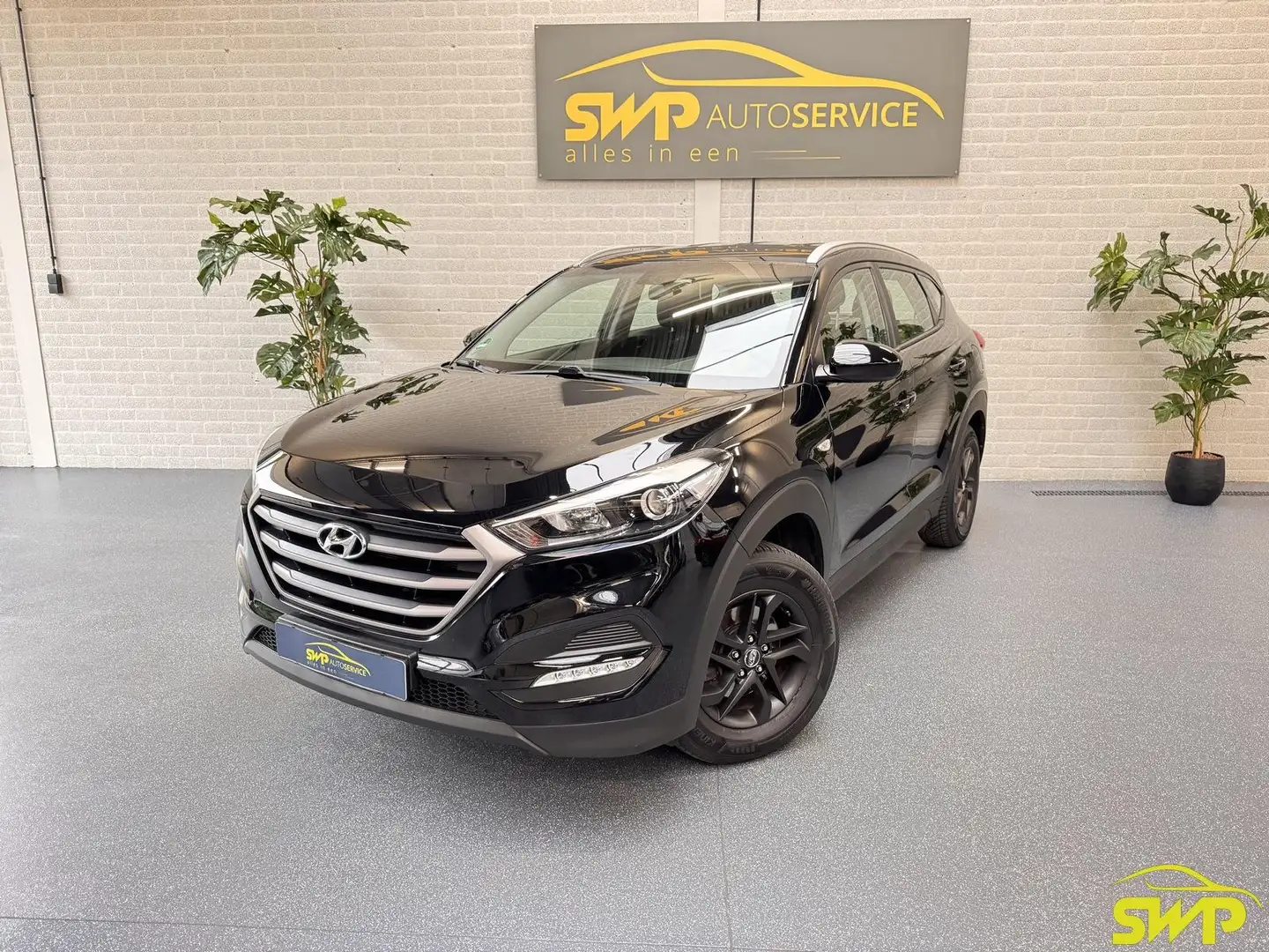 Hyundai TUCSON 1.6 GDi Comfort | Navi | Cam | trekhaak Noir - 1