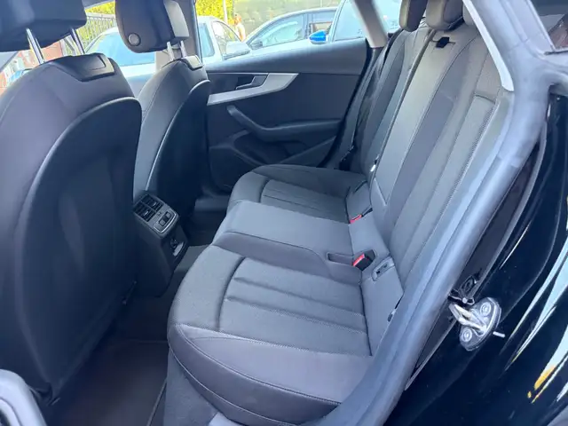 Audi A5 view 6