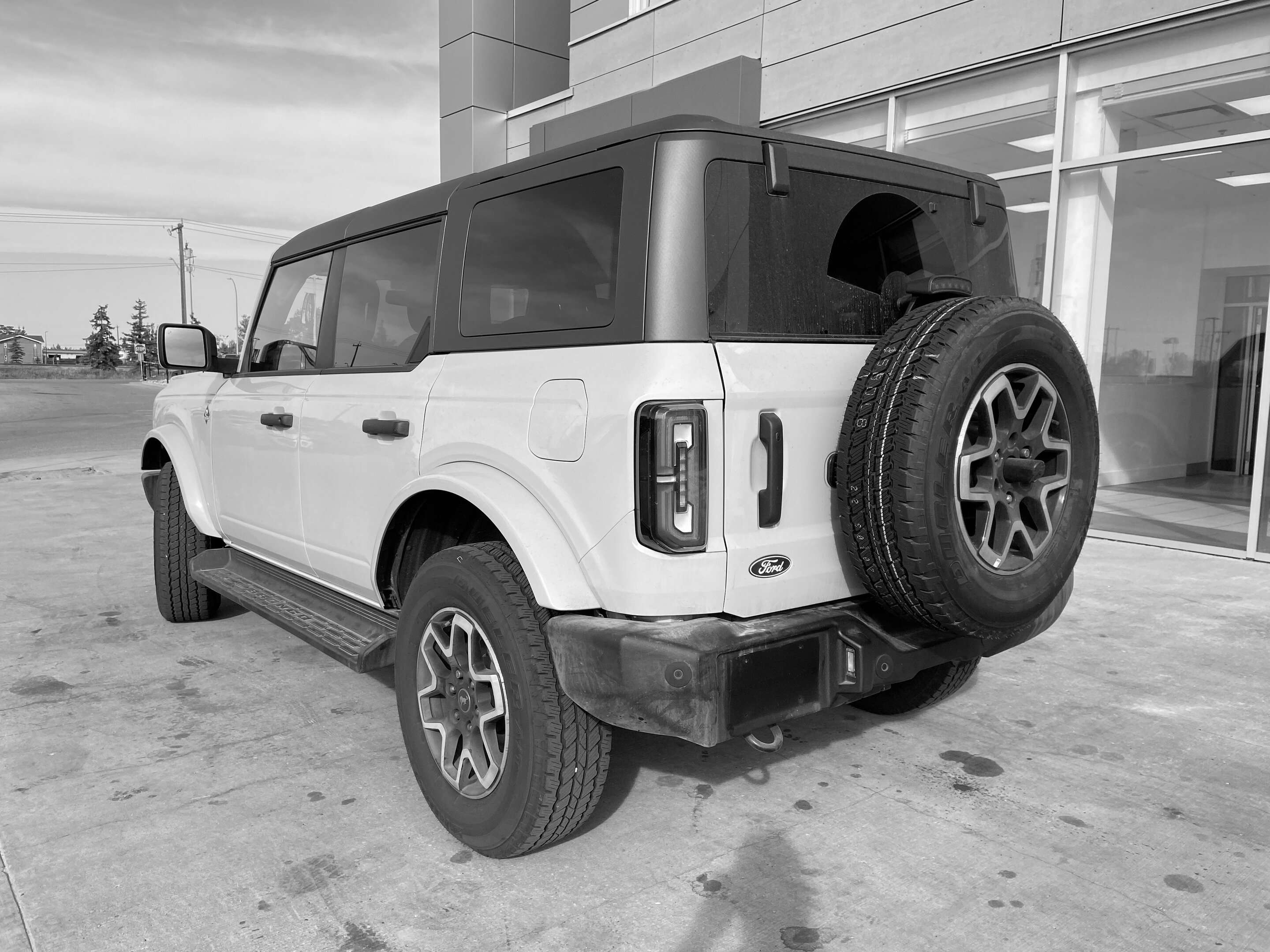 2026 Ford Bronco Outer Banks | One Owner Accident Free Carfax | — photo 4