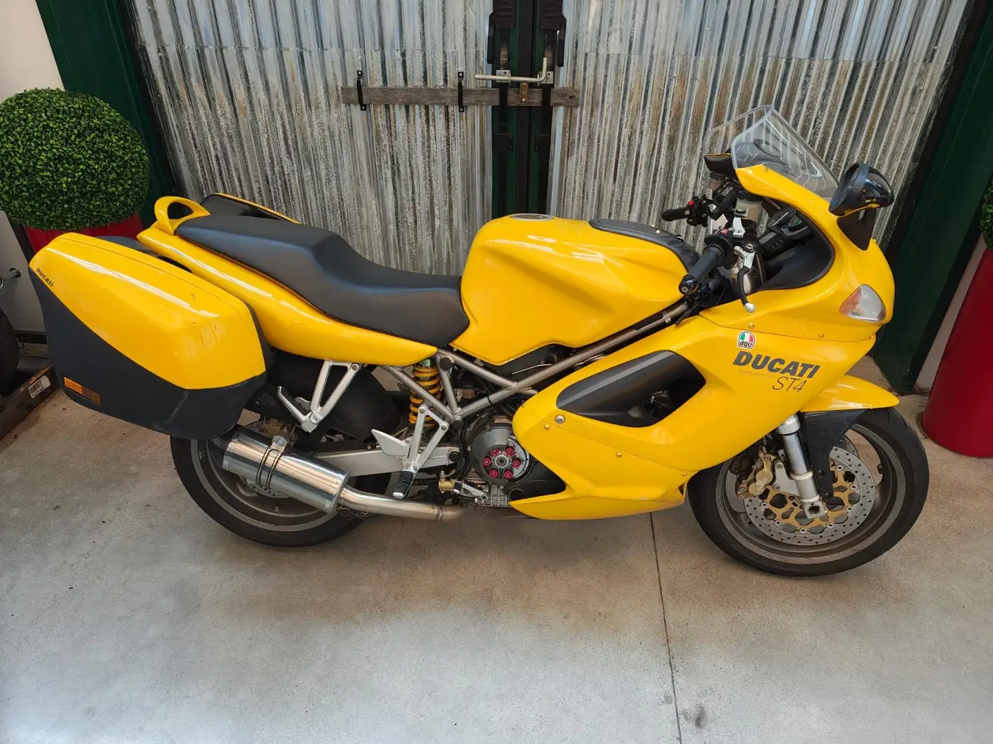 Ducati ST 4 - SOLO EXPORT Oro - 1