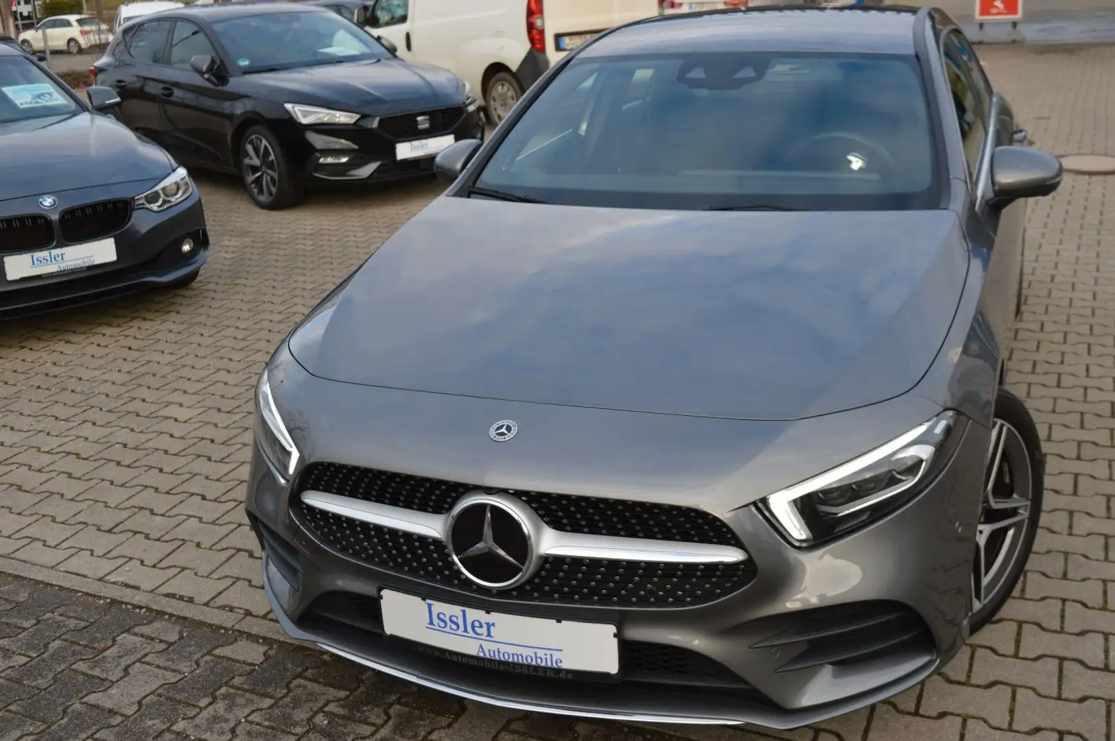 Mercedes-Benz A 220 4Matic, AMG, Kamera, Distronic, Memory, AH Gris - 2