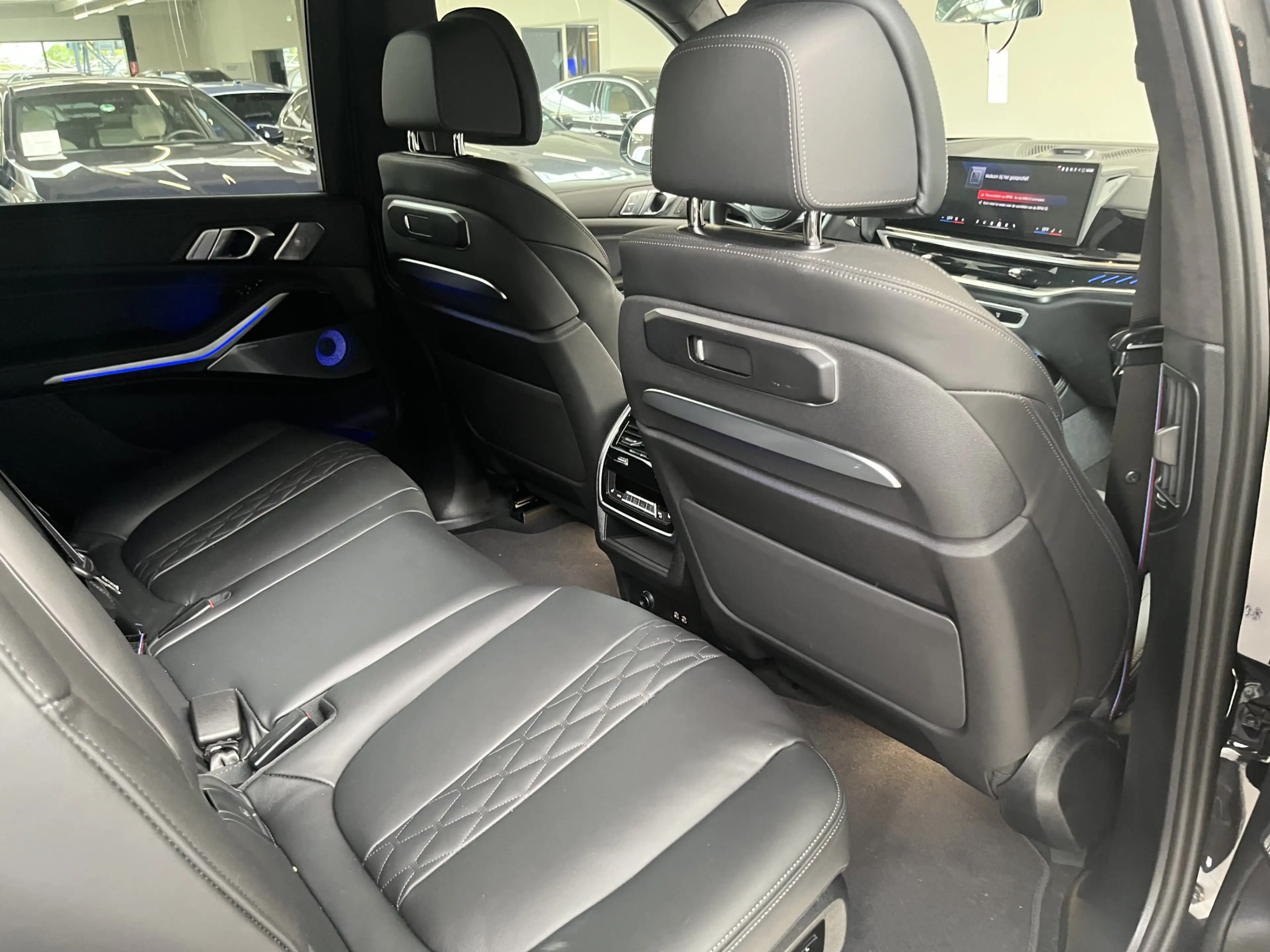 BMW X7 M60i xDrive | 22"| Trekhaak | Pro | M-Sportuitlaat — photo 13