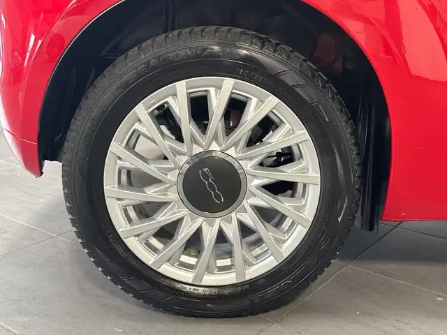 Fiat 500c view 3