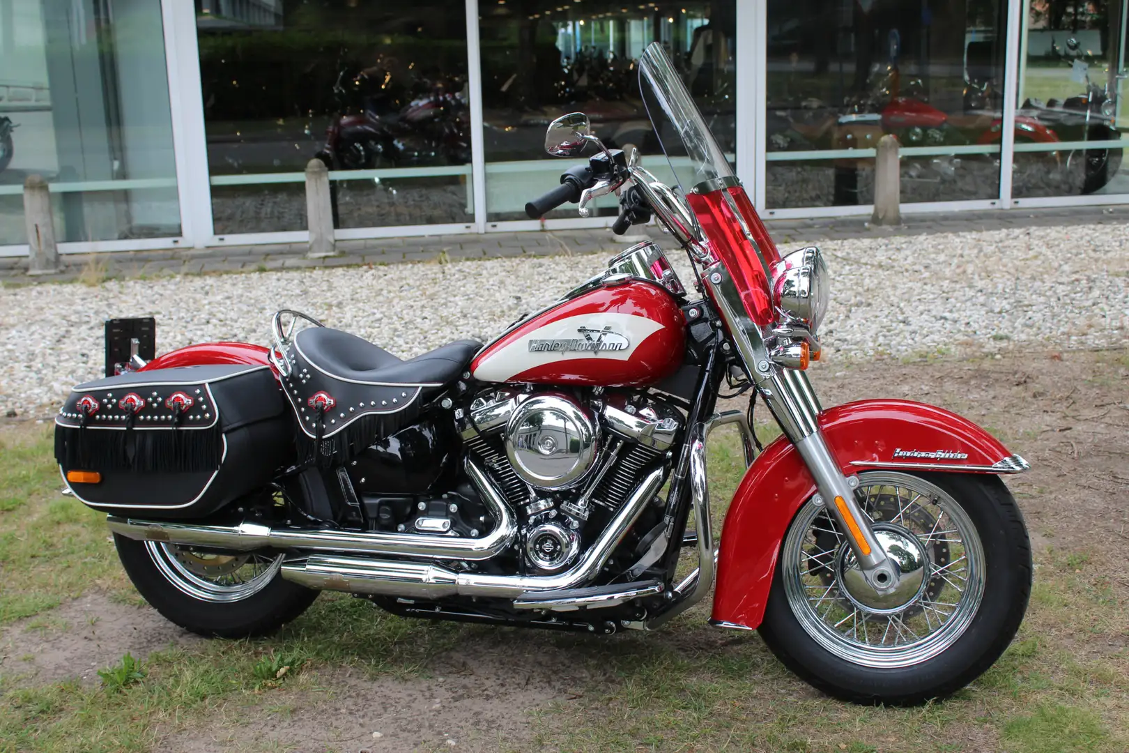 Harley-Davidson Hydra Glide FLI Revival Červená - 1