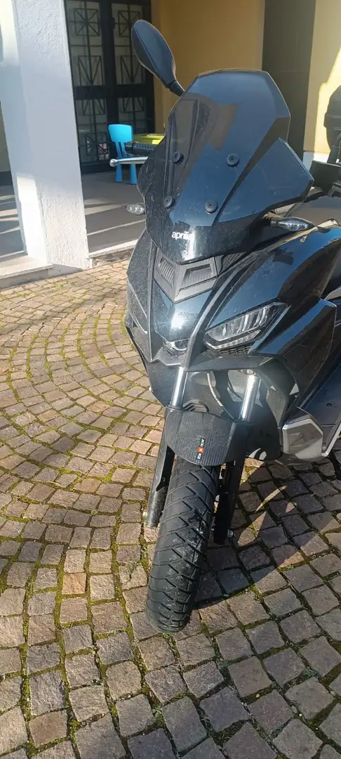 Aprilia SR GT 200 Grijs - 2
