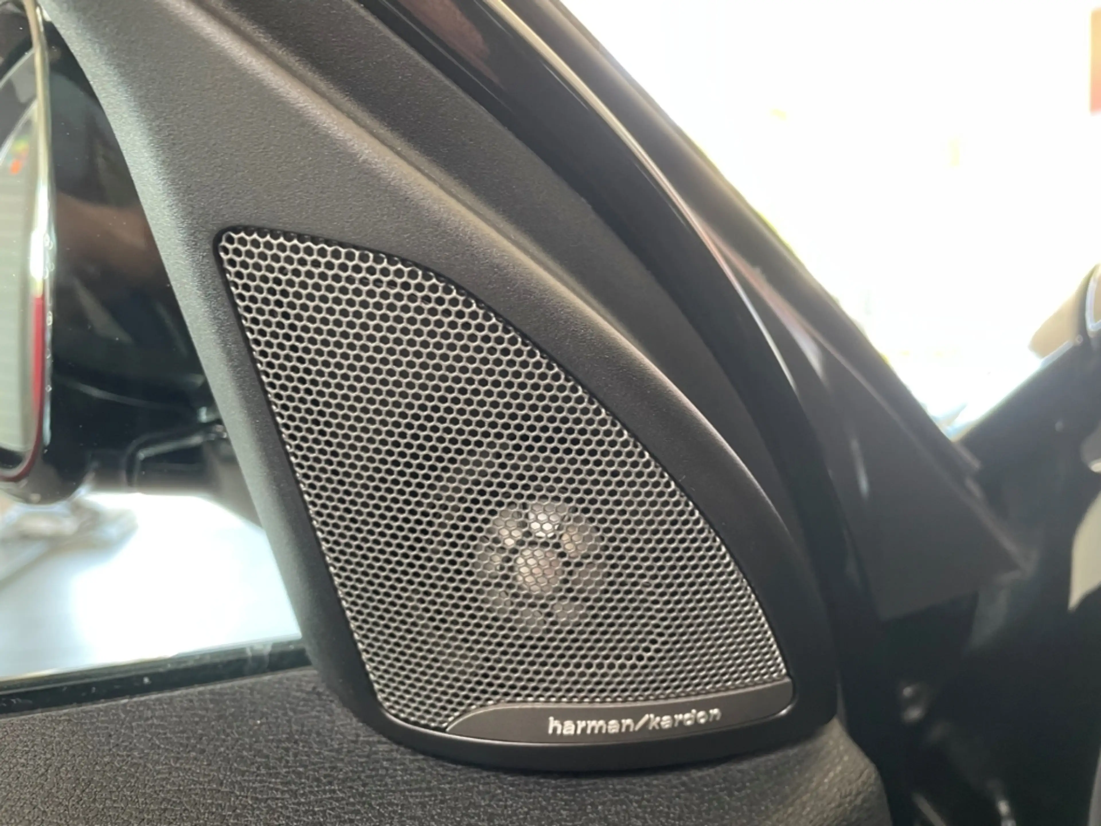 BMW X2 xDrive 20i M Sport X AHK ACC Pano HUP Leder 20'' — photo 14