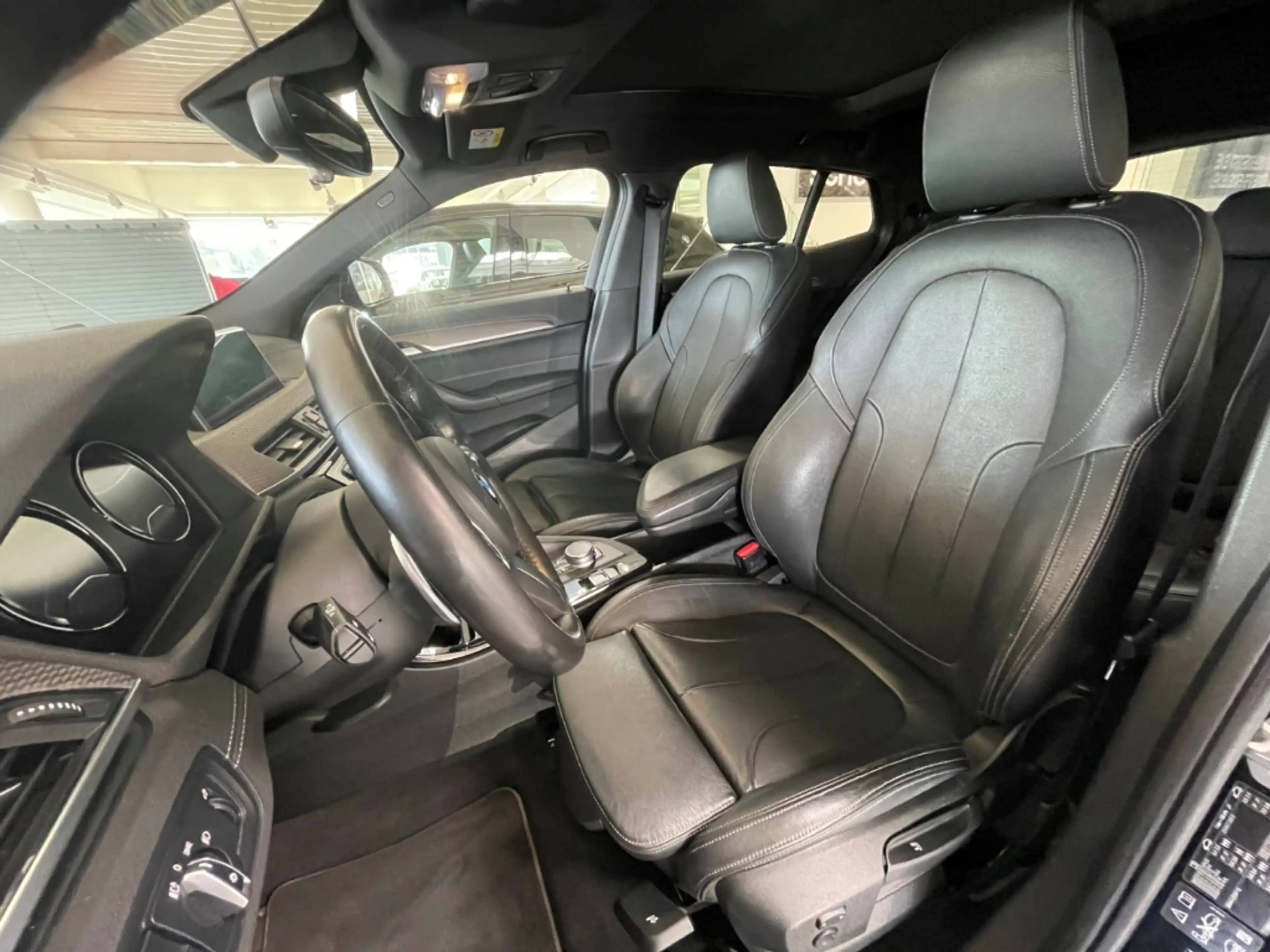 BMW X2 xDrive 20i M Sport X AHK ACC Pano HUP Leder 20'' — photo 13