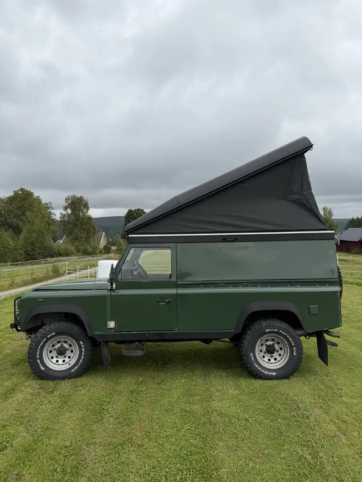 Land Rover Defender 110 Td5, foto 2