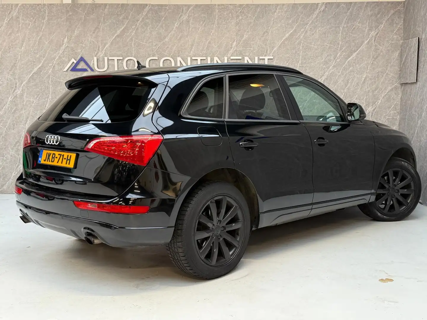 Audi Q5 2.0 TFSI quattro / Nette Auto / Pano Zwart - 2