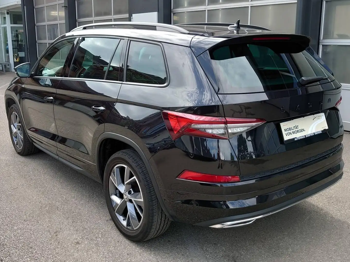 Skoda Kodiaq 4x4 SPORTLINE TDI DSG - Allrad und Automatik Schwarz - 2
