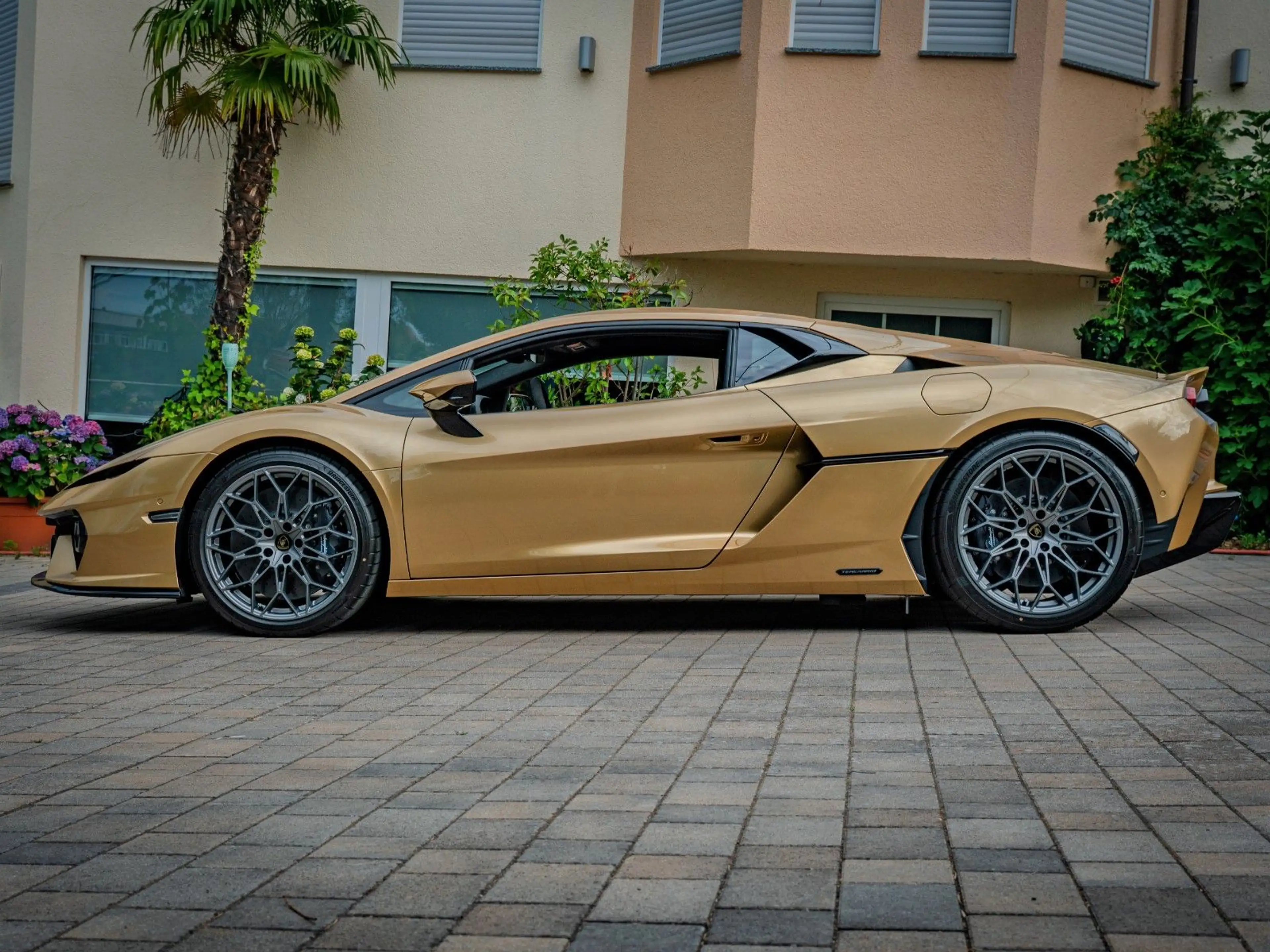 Lamborghini Temerario /Passenger/SportSeats/StylePack — photo 4