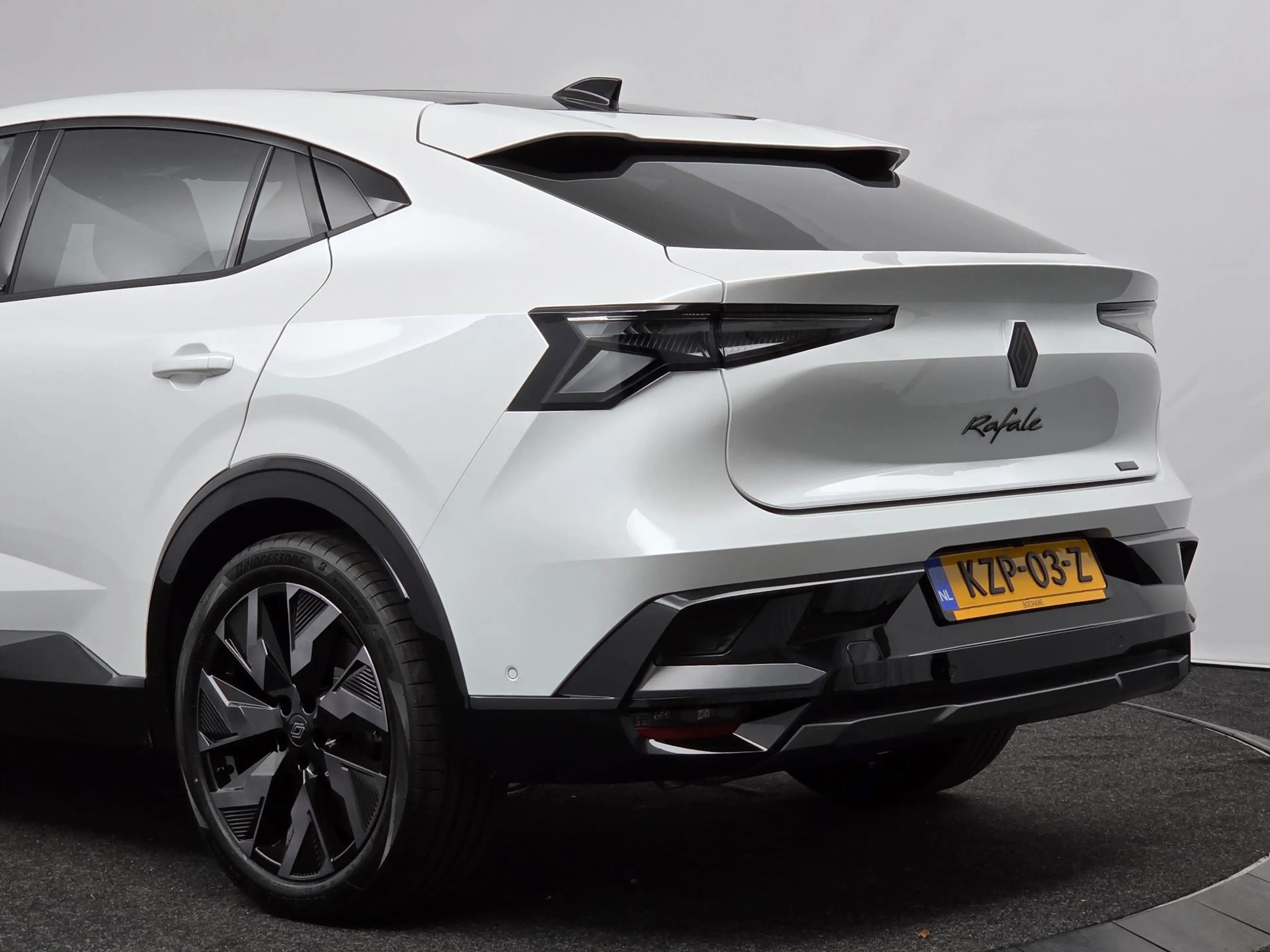 Renault Rafale 1.2 E-Tech Full Hybrid 200 Esprit Alpine | Demo | — photo 27