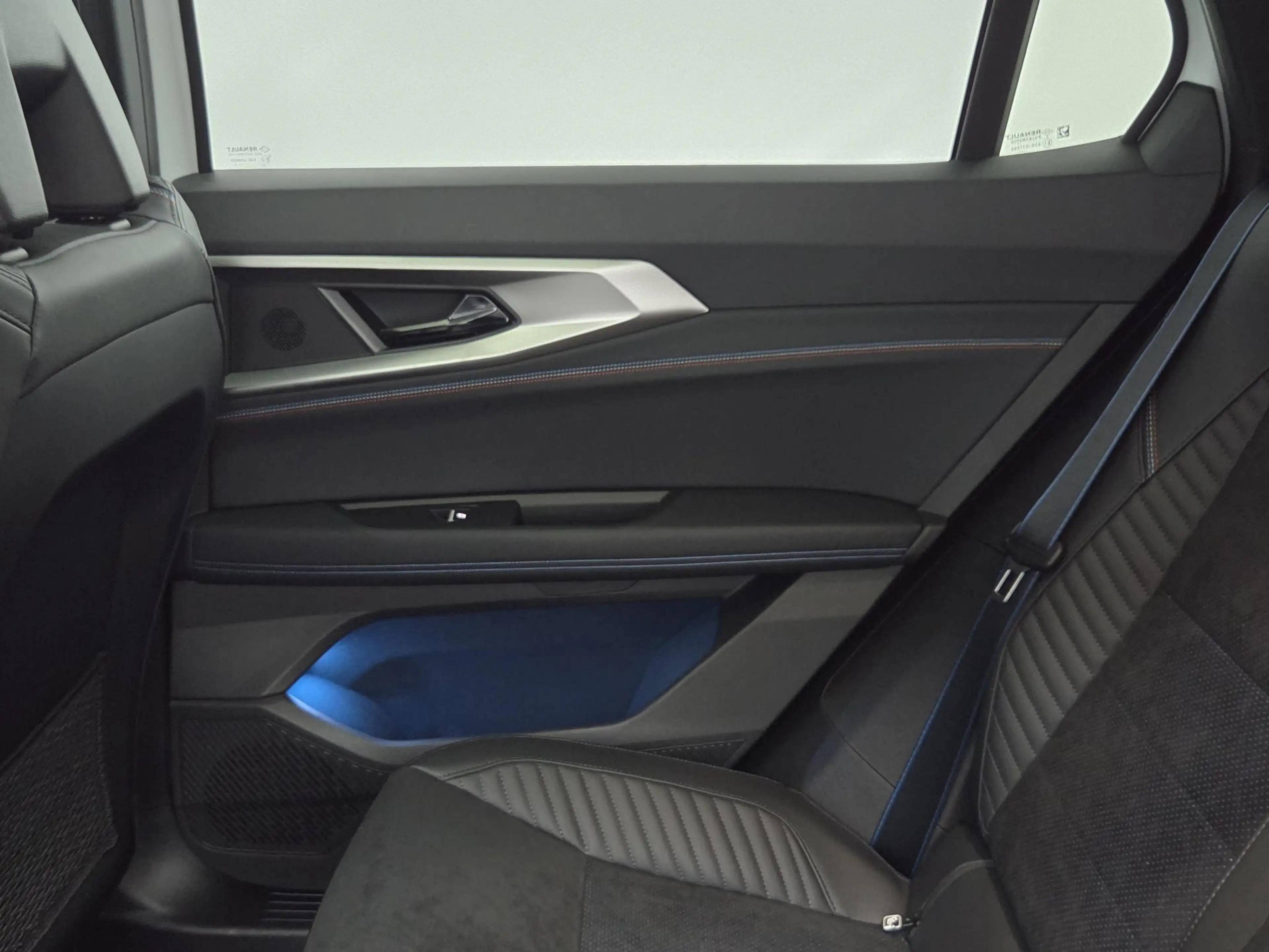 Renault Rafale 1.2 E-Tech Full Hybrid 200 Esprit Alpine | Demo | — photo 35