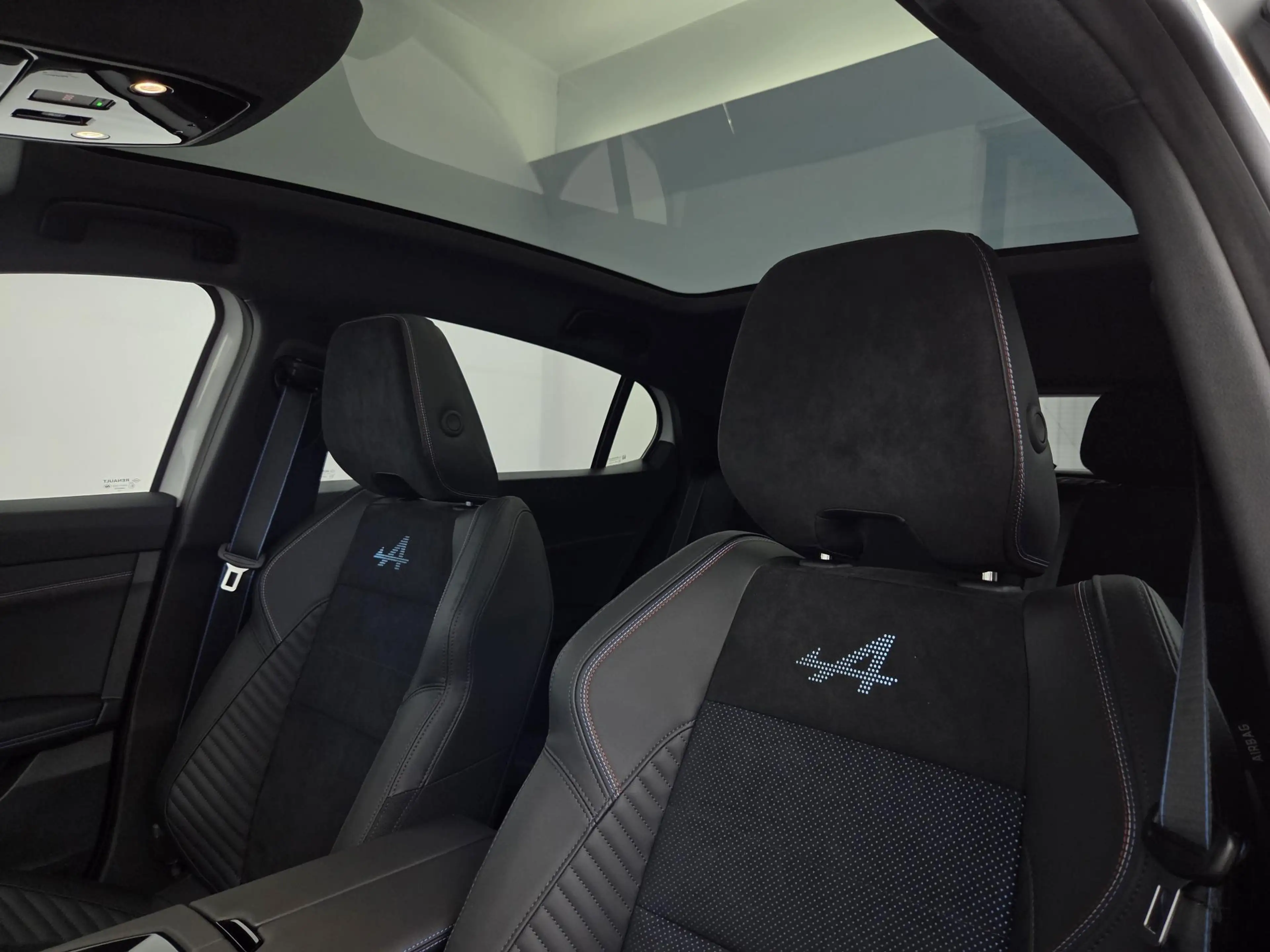 Renault Rafale 1.2 E-Tech Full Hybrid 200 Esprit Alpine | Demo | — photo 15