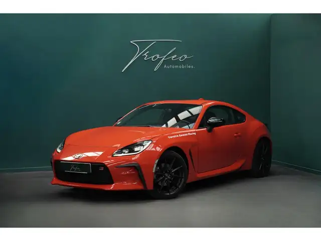 Toyota GR86 2.4i 235ch BVA - Pack Premium - Rouge Flamboyant