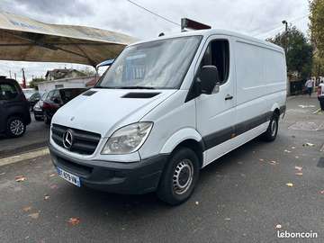 Mercedes 311 CDI 2.2L L2 H1