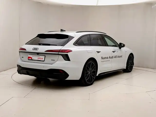 Audi A6 view 4
