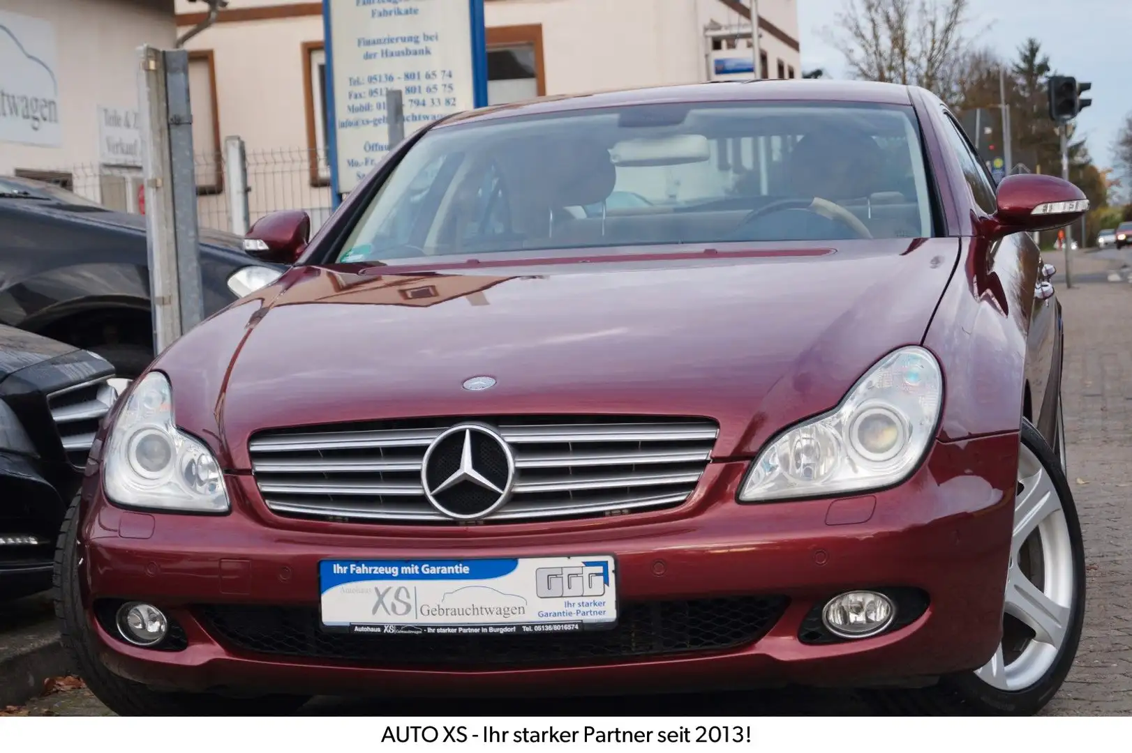 Mercedes-Benz CLS 350 7G-Tronic aus 2.Hand! Top-Zustand+S.Heft Rot - 1
