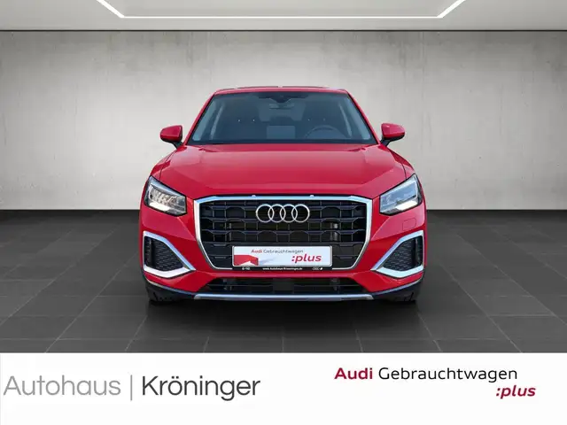 Audi Q2 view 5