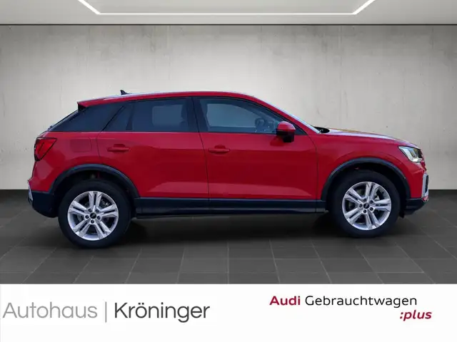 Audi Q2 view 4