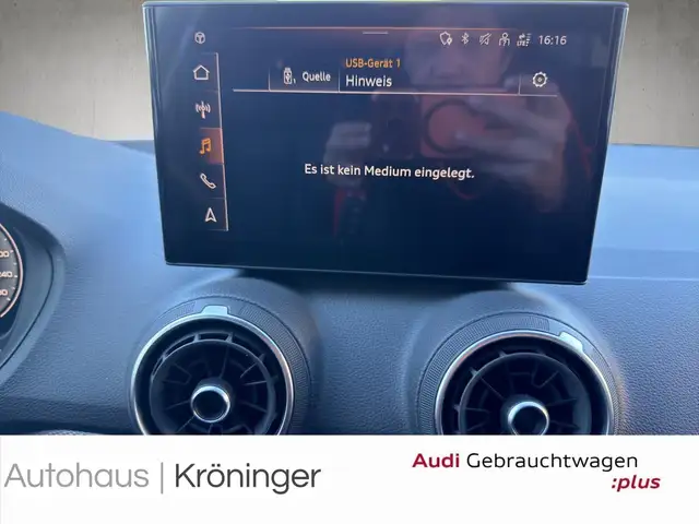 Audi Q2 view 15
