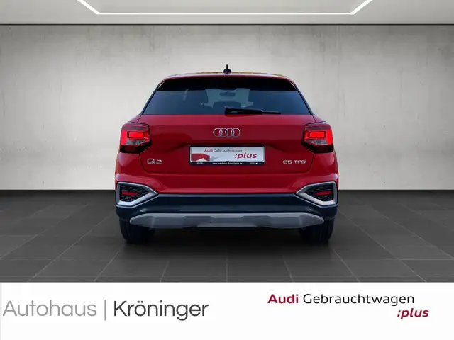Audi Q2 view 6