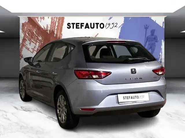 Seat Leon view 5