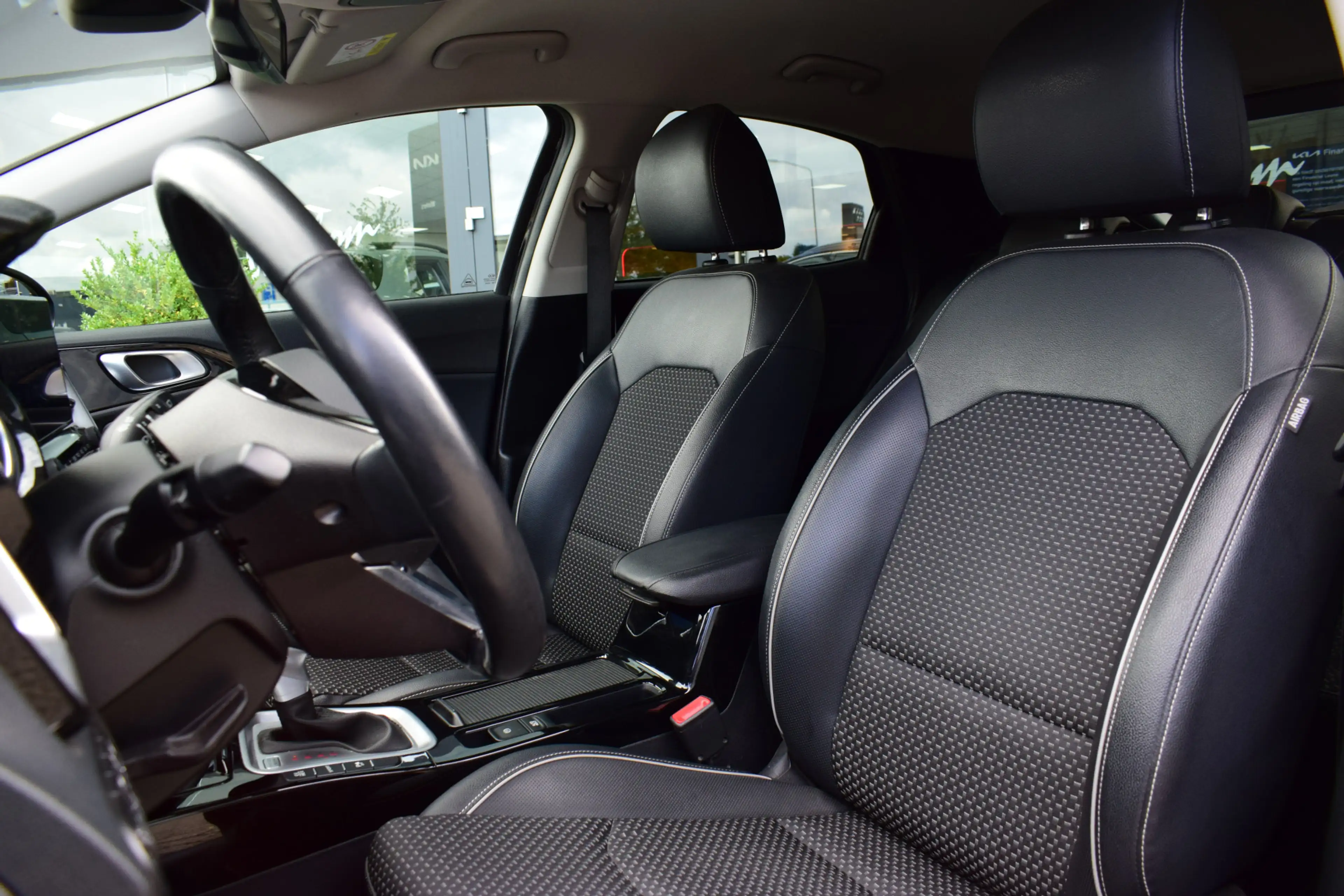 Kia XCeed 1.6 GDi PHEV DynamicPlusLine Automaat | Trekhaak | — photo 8