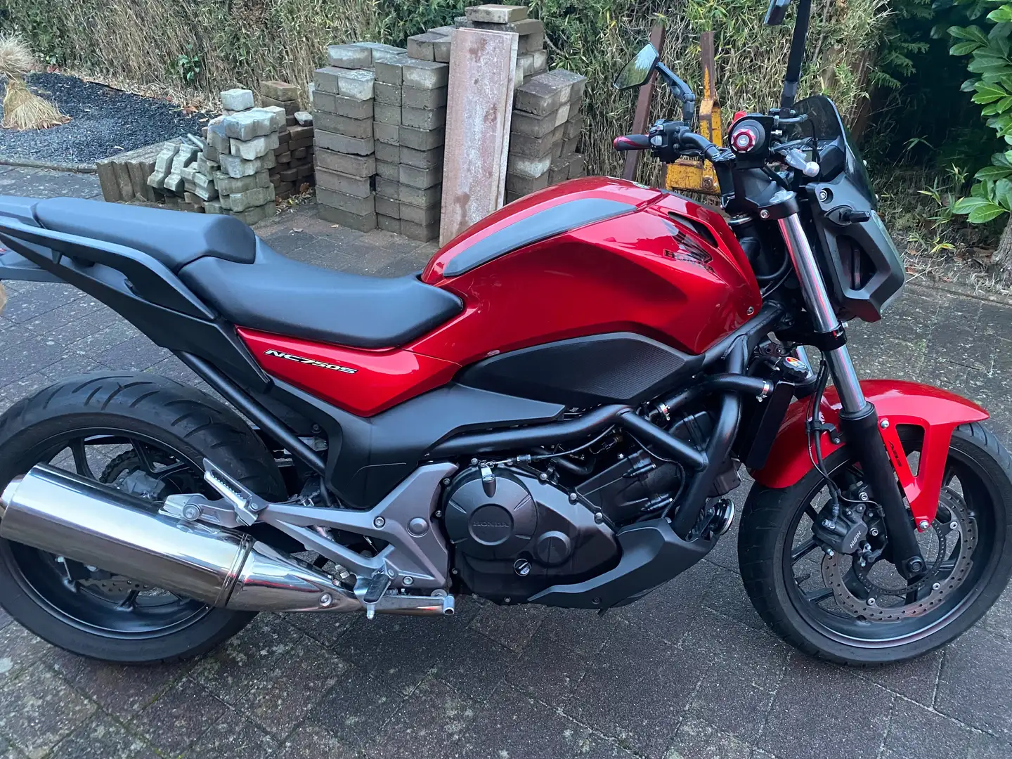 Honda NC 750 S Красный - 1