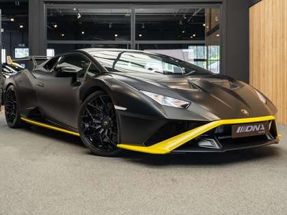 Lamborghini Huracán STO V10 Two-Tone Alcantara Voll 5.2 V10 Keramisch