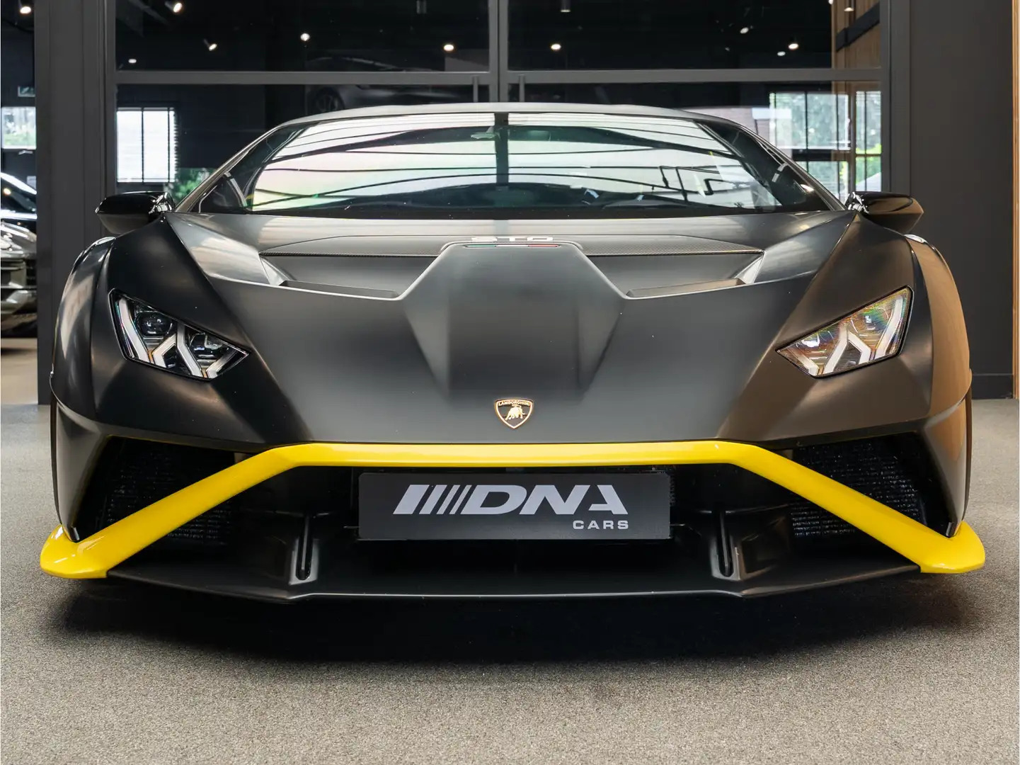 Lamborghini Huracán STO V10 Two-Tone Alcantara Voll 5.2 V10 Keramisch Nero - 2
