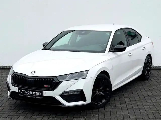 Skoda Octavia 2.0 TDI DSG RS /NAVI/LED/ACC/1.HAND/