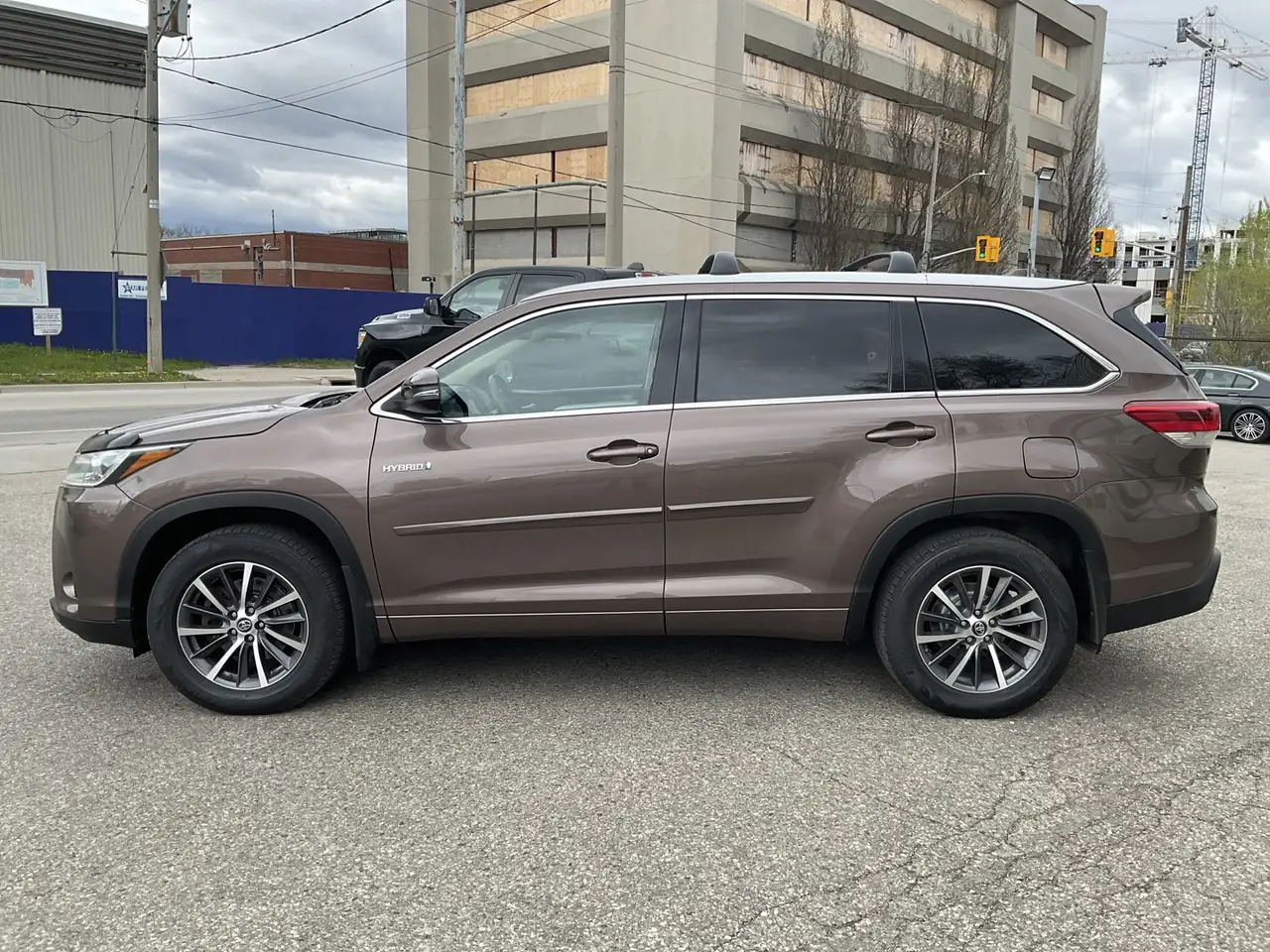 Toyota Highlander снимка Toyota Highlander