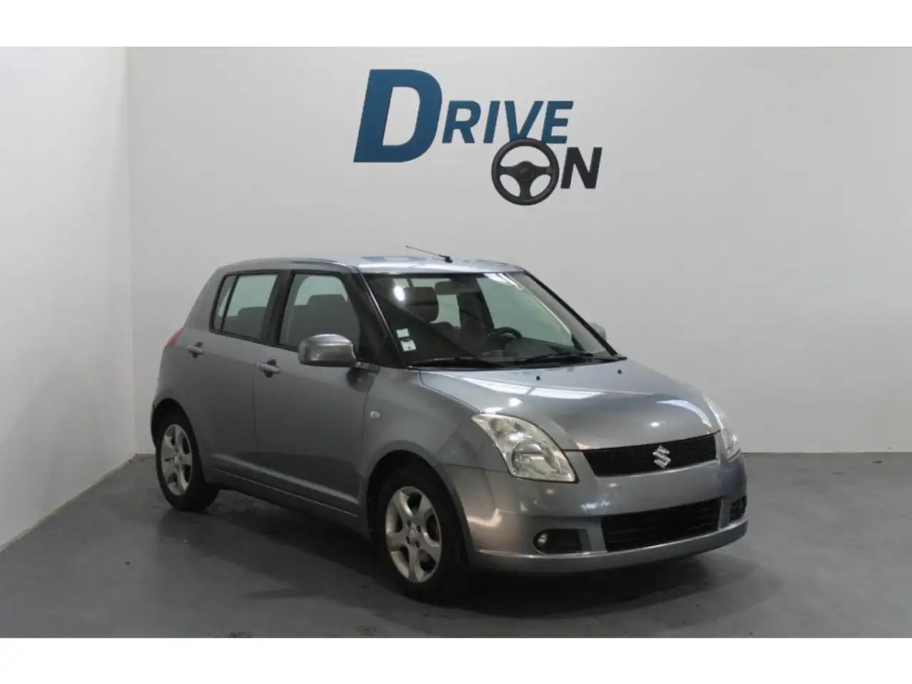 Suzuki Swift 1.3i 2005 BERLINE GL