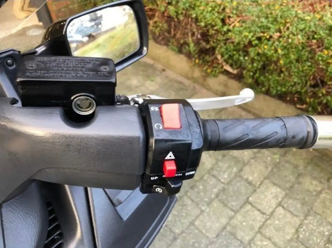 Suzuki Burgman 650