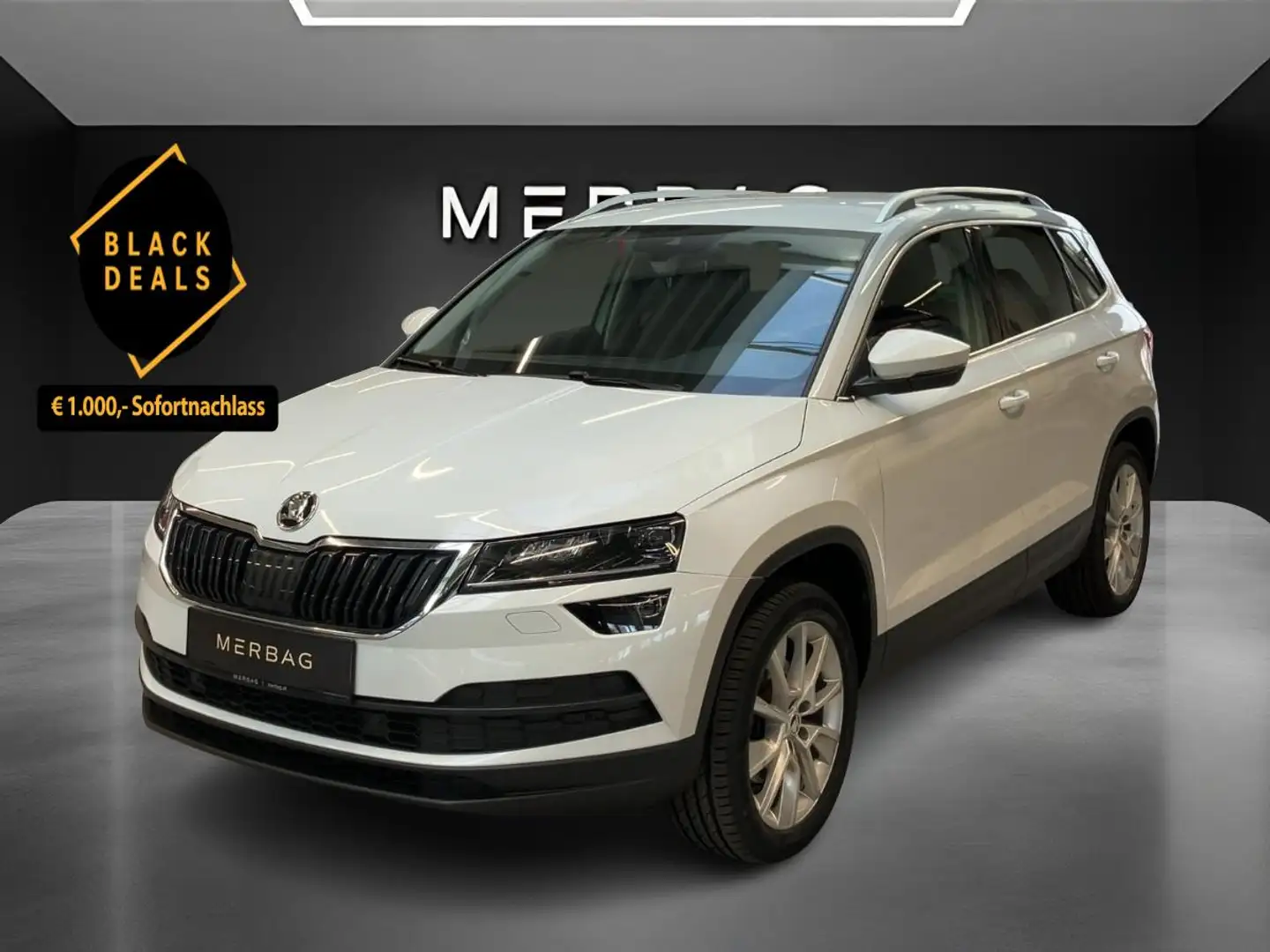 Skoda Karoq 2,0 TDI SCR 4x4 Style DSG Weiß - 1