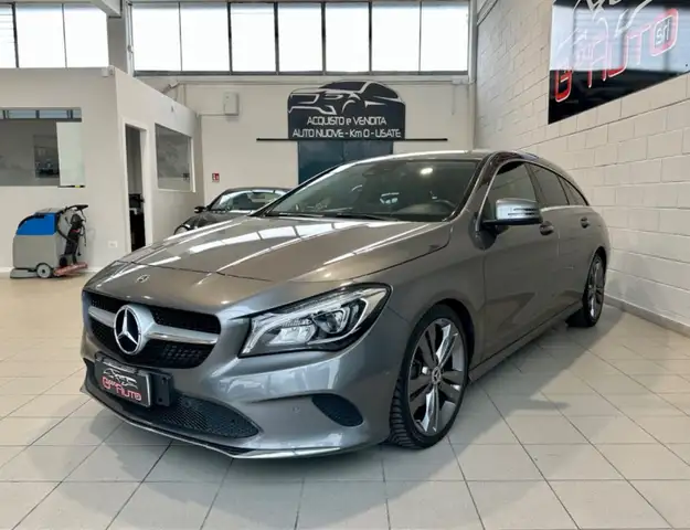 Mercedes-Benz CLA 180 S.W. Automatic Sport *NEOPATENTATI*
