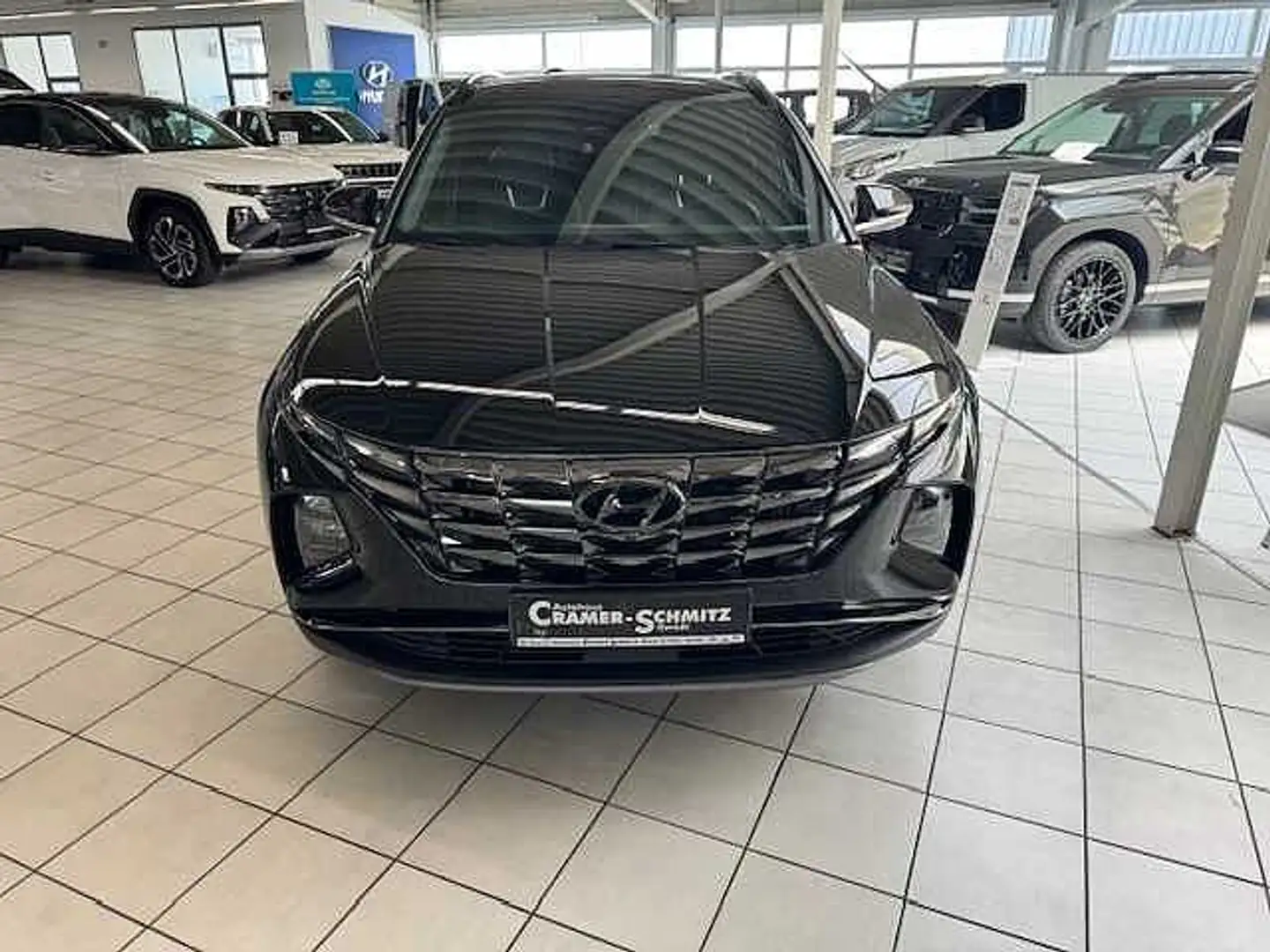 Hyundai TUCSON 1.6 Hybrid 2WD 6-AT Prime Schwarz - 2