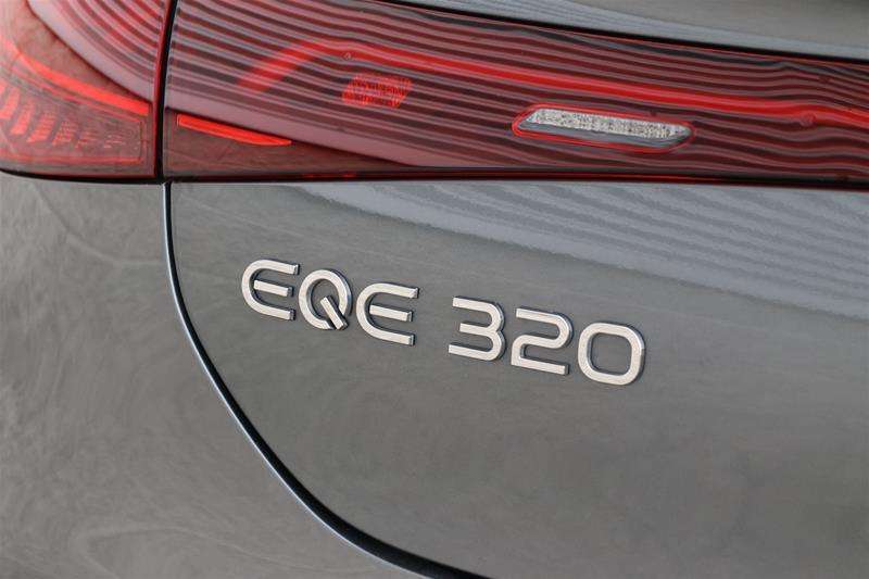 2026 Mercedes-Benz EQE 4MATIC Sedan — photo 1