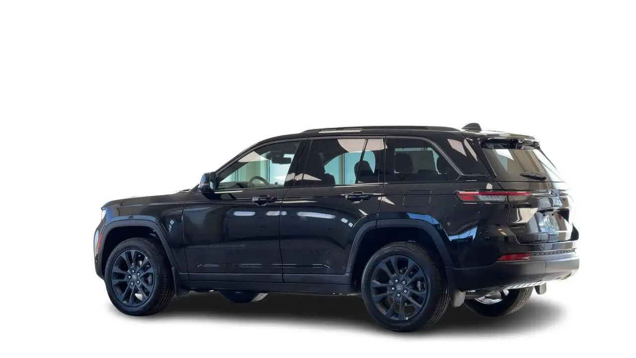 Jeep Grand Cherokee photo Jeep Grand Cherokee