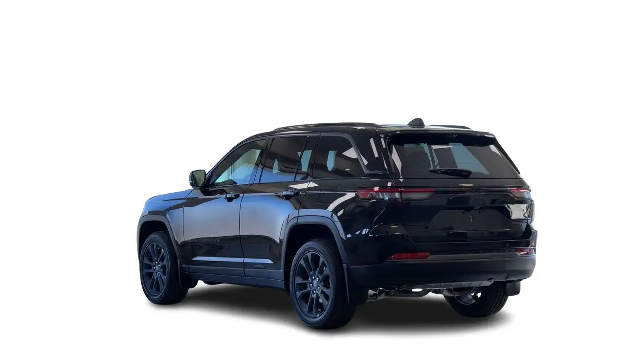 Jeep Grand Cherokee photo Jeep Grand Cherokee