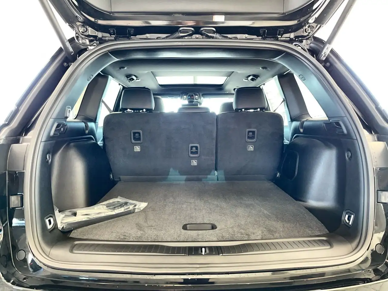 Jeep Grand Cherokee photo Jeep Grand Cherokee