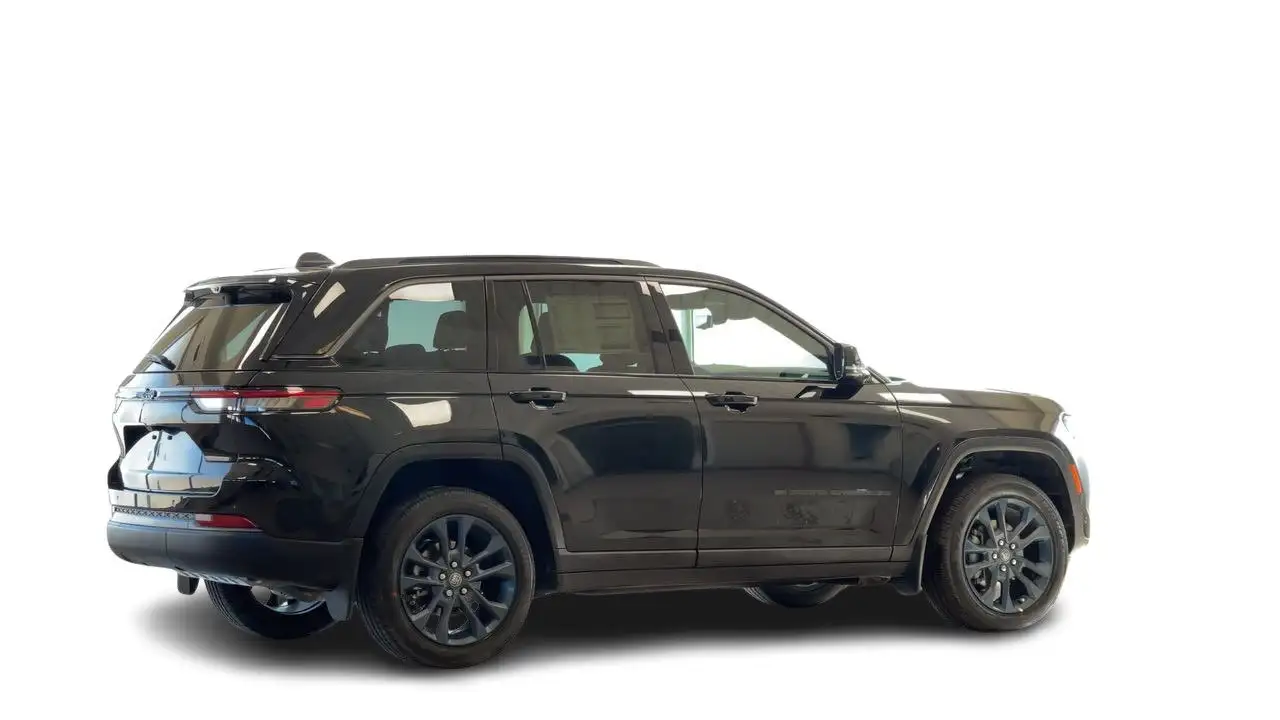 Jeep Grand Cherokee photo Jeep Grand Cherokee