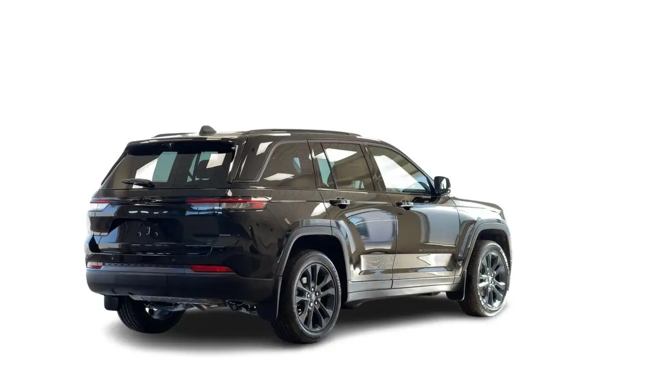 Jeep Grand Cherokee photo Jeep Grand Cherokee