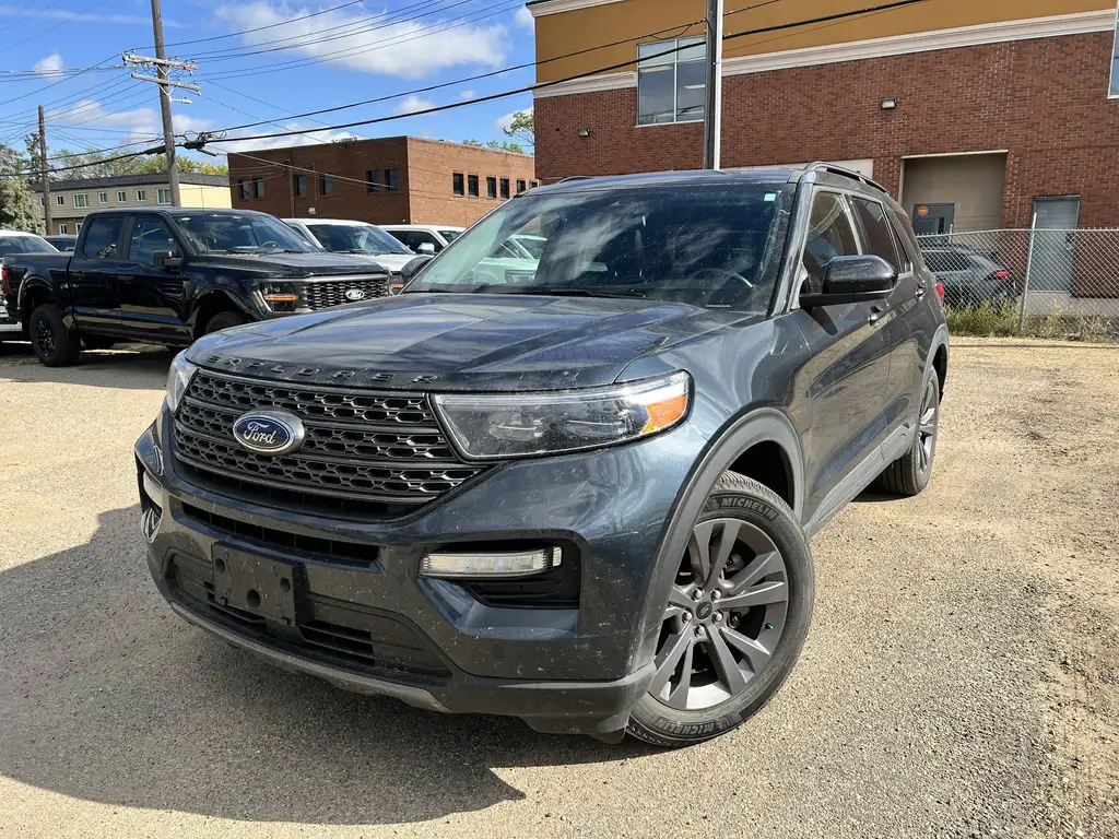 2022 Ford Explorer XLT | Remote Start | Tri-Zone Climate | SYNC 3 — photo 2