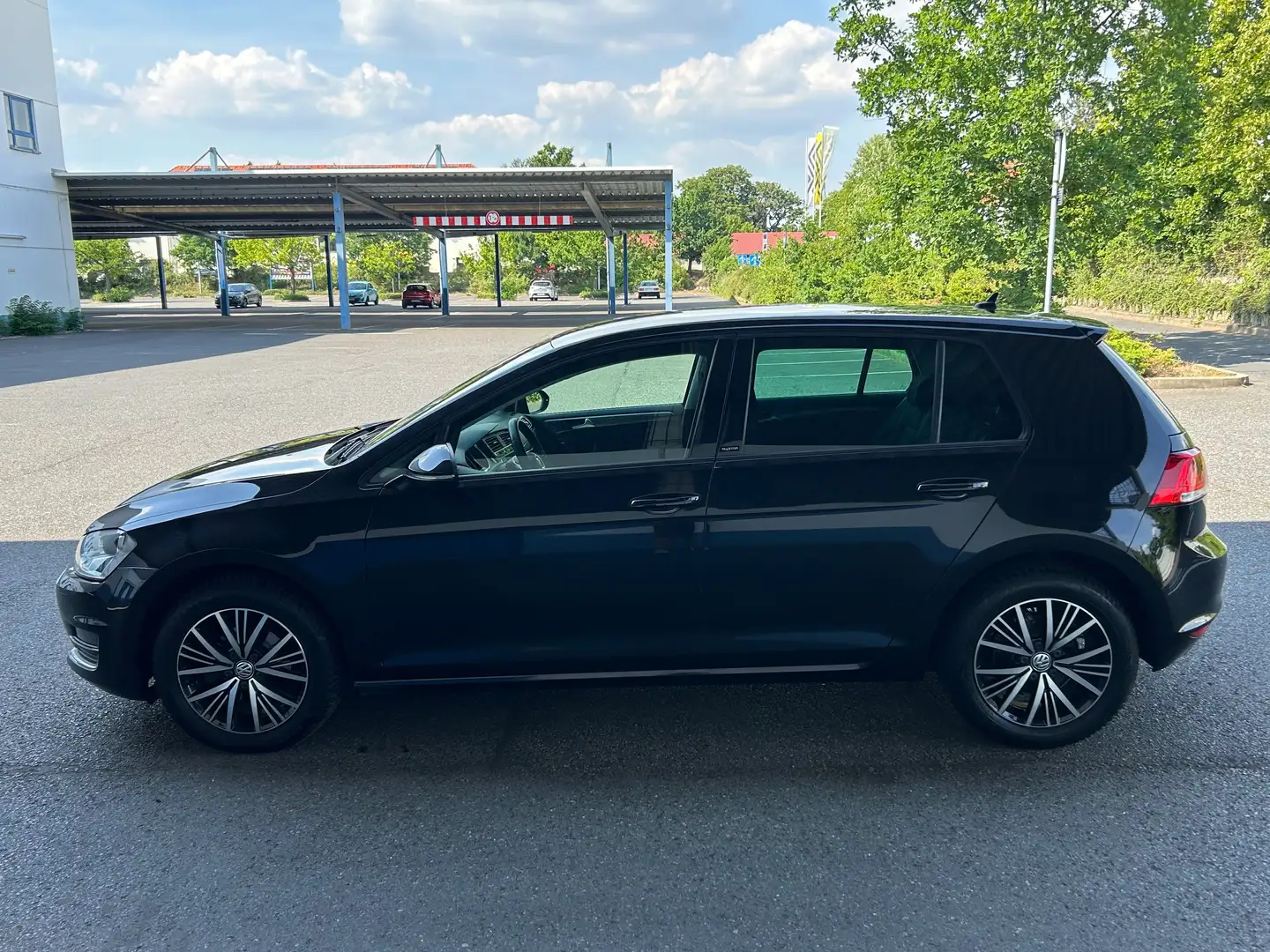 Volkswagen Golf GOLF VII Allstar BMT 5-Türig Zwart - 2