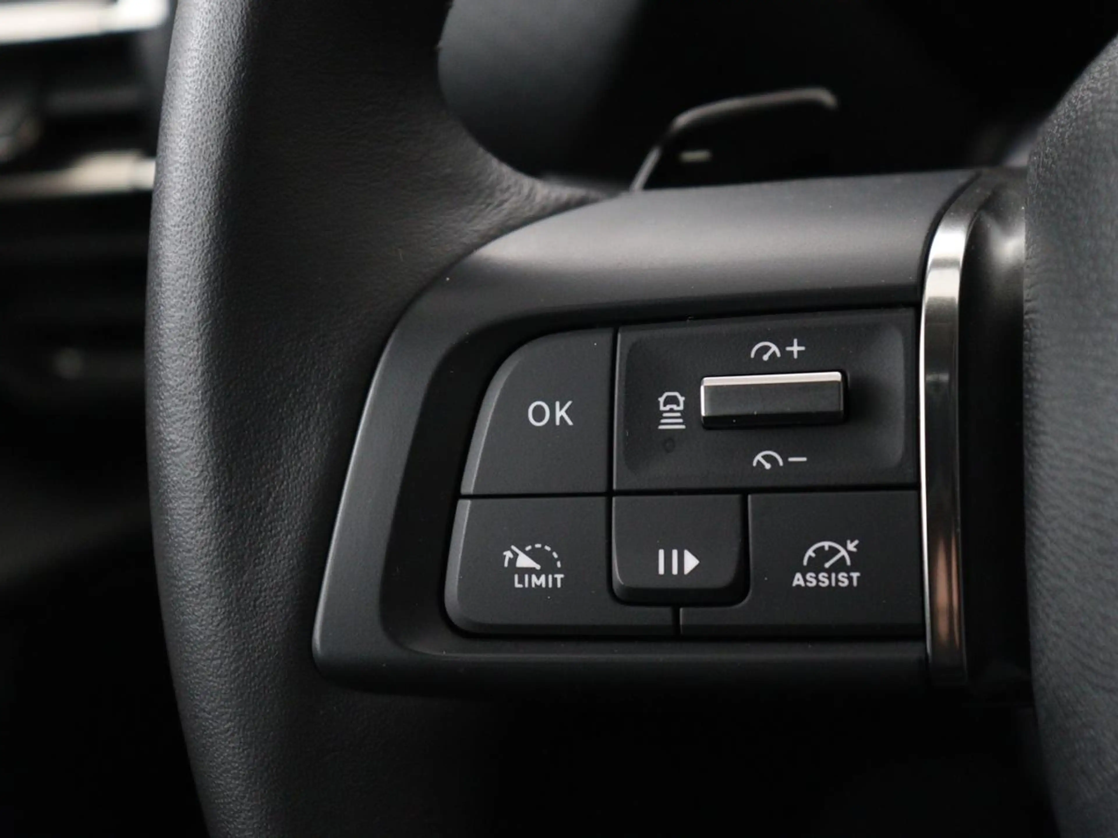 Citroen C5 X 1.6 Plug-in Hybrid 225 Business | SOH 96,6% | Stoe — photo 18