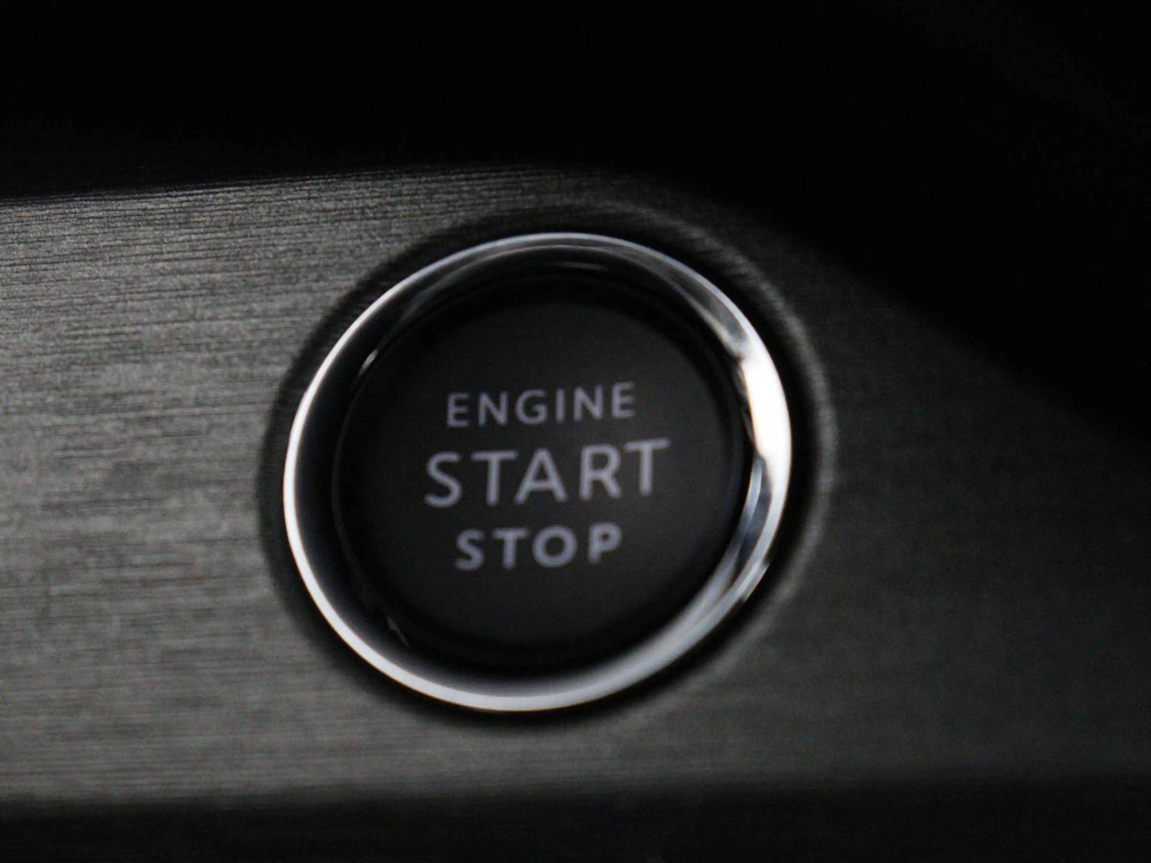 Citroen C5 X 1.6 Plug-in Hybrid 225 Business | SOH 96,6% | Stoe — photo 31